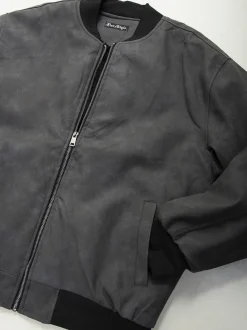 Bomber efeito pele com interior em pelo