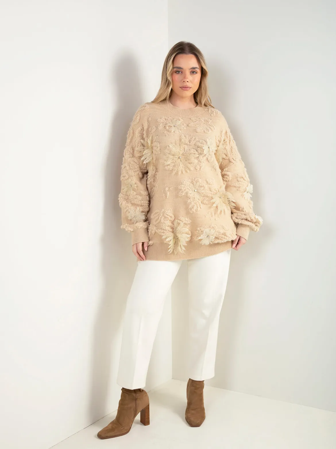 Camisola de malha com aplicação floral