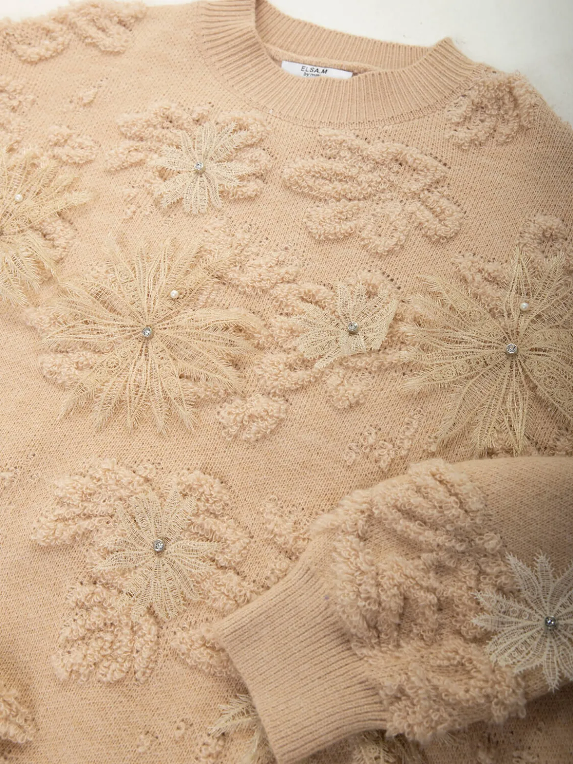 Camisola de malha com aplicação floral