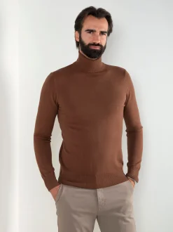 Camisola de malha fina com gola alta