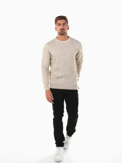 Camisola de malha trançada