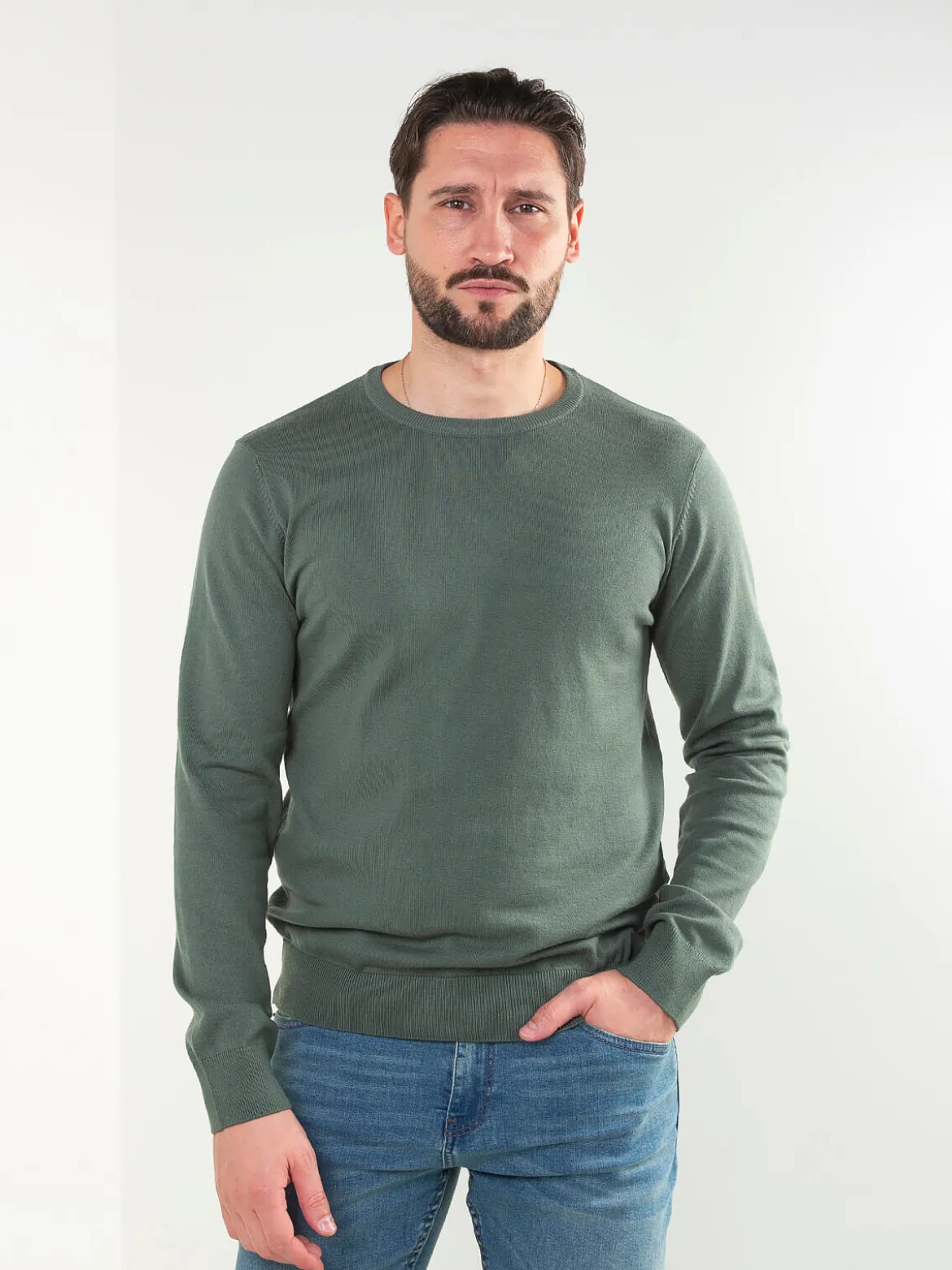 Camisola malha básica gola redonda