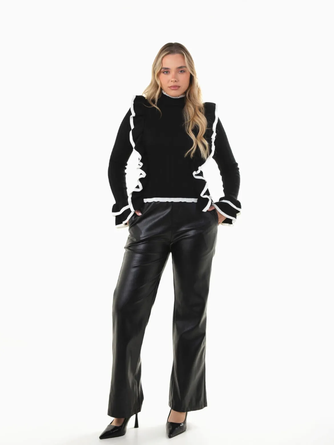 Camisola malha canelada com folhos