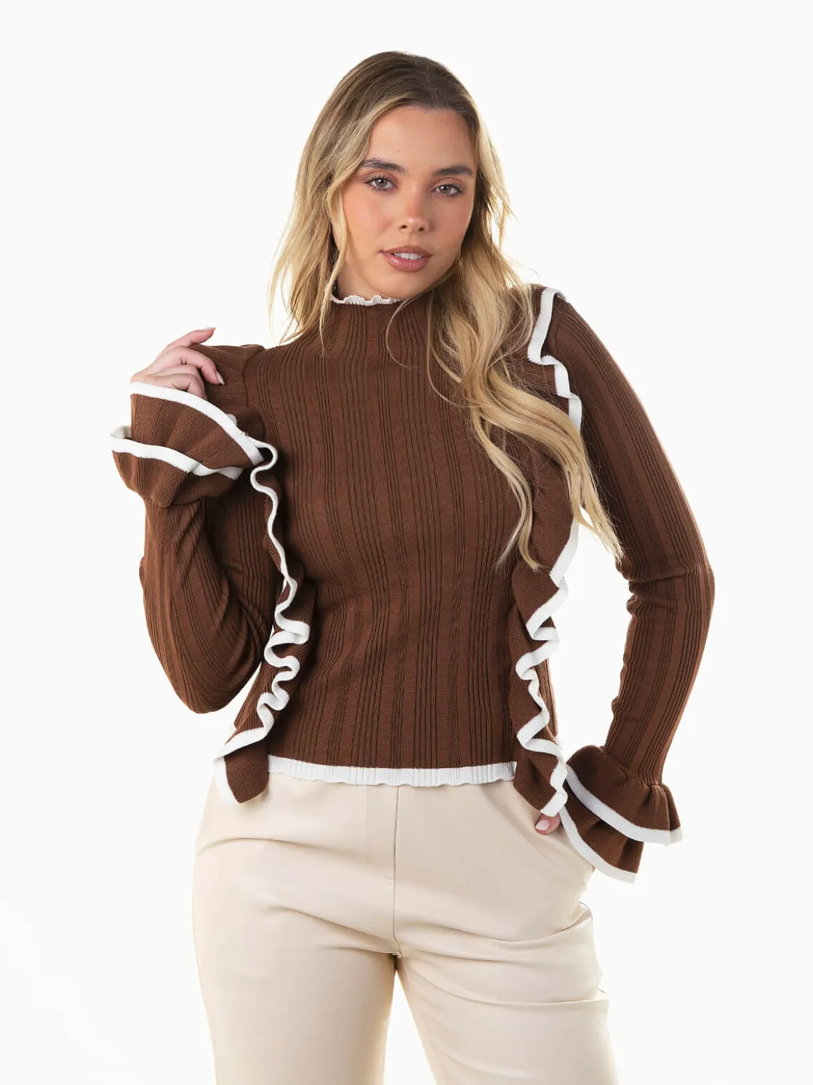 Camisola malha canelada com folhos