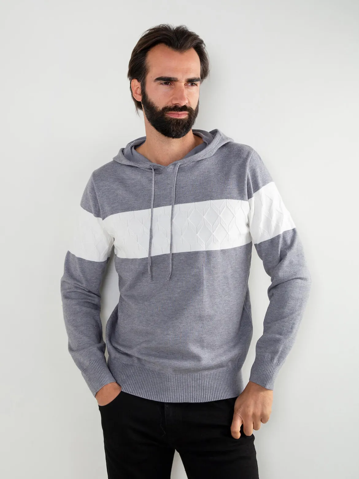 Camisola malha color block com capuz