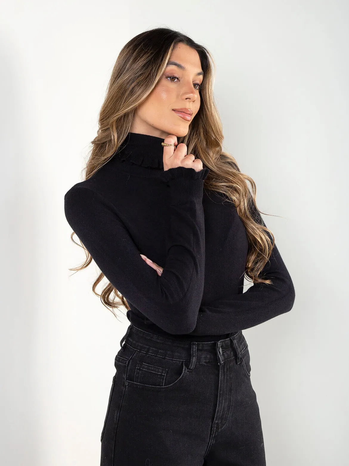 Camisola malha gola alta com folho