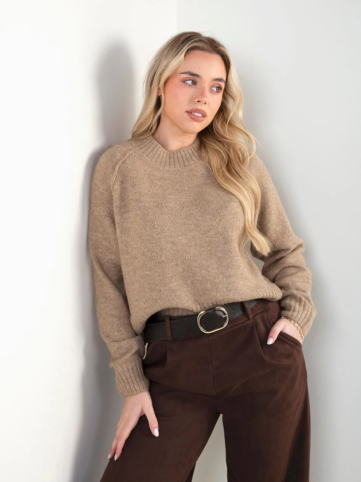 Camisola malha oversized gola perkins