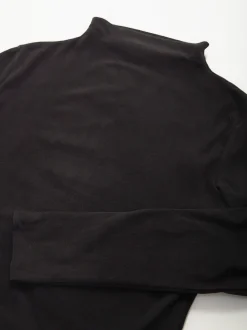 Camisola polar fina com gola subida