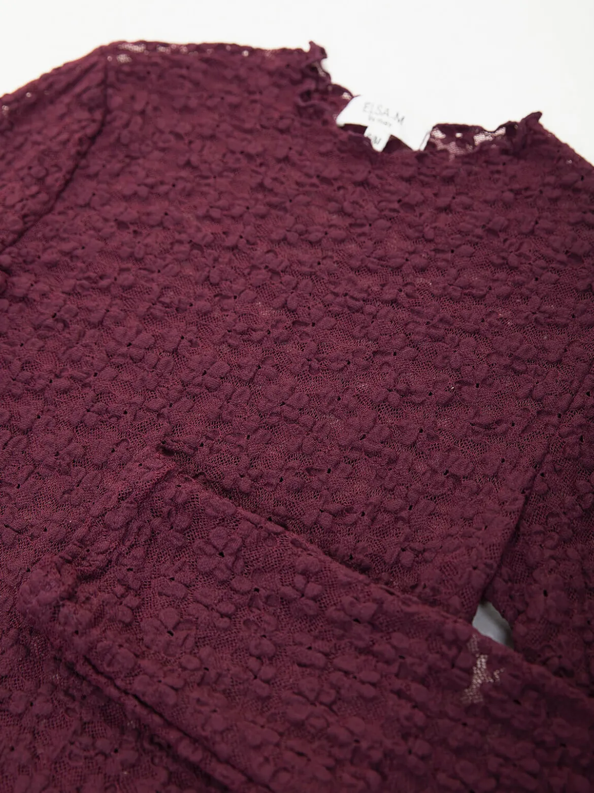 Camisola renda manga comprida