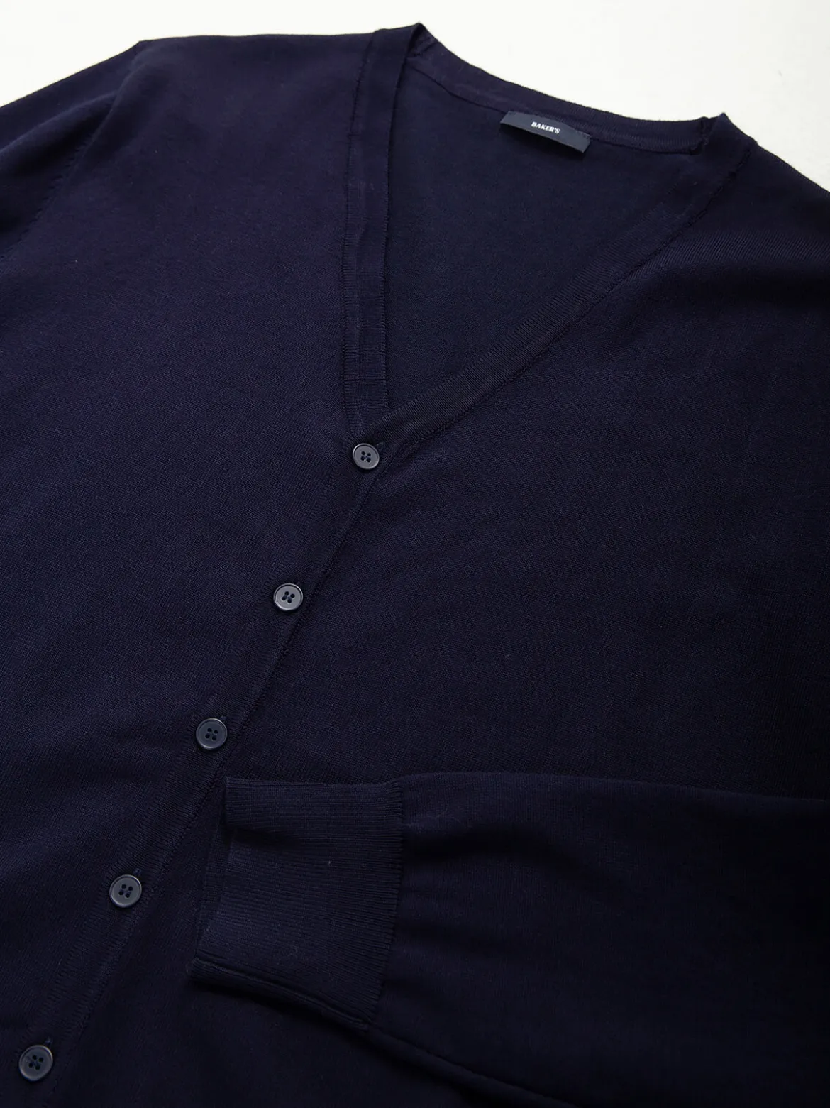 Cardigan com gola em V