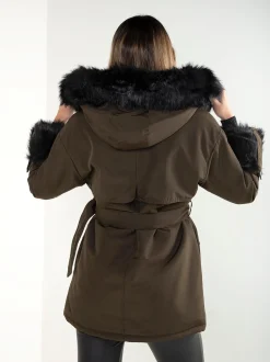Parka acolchoada com cinto