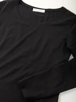 T-shirt básica decote redondo