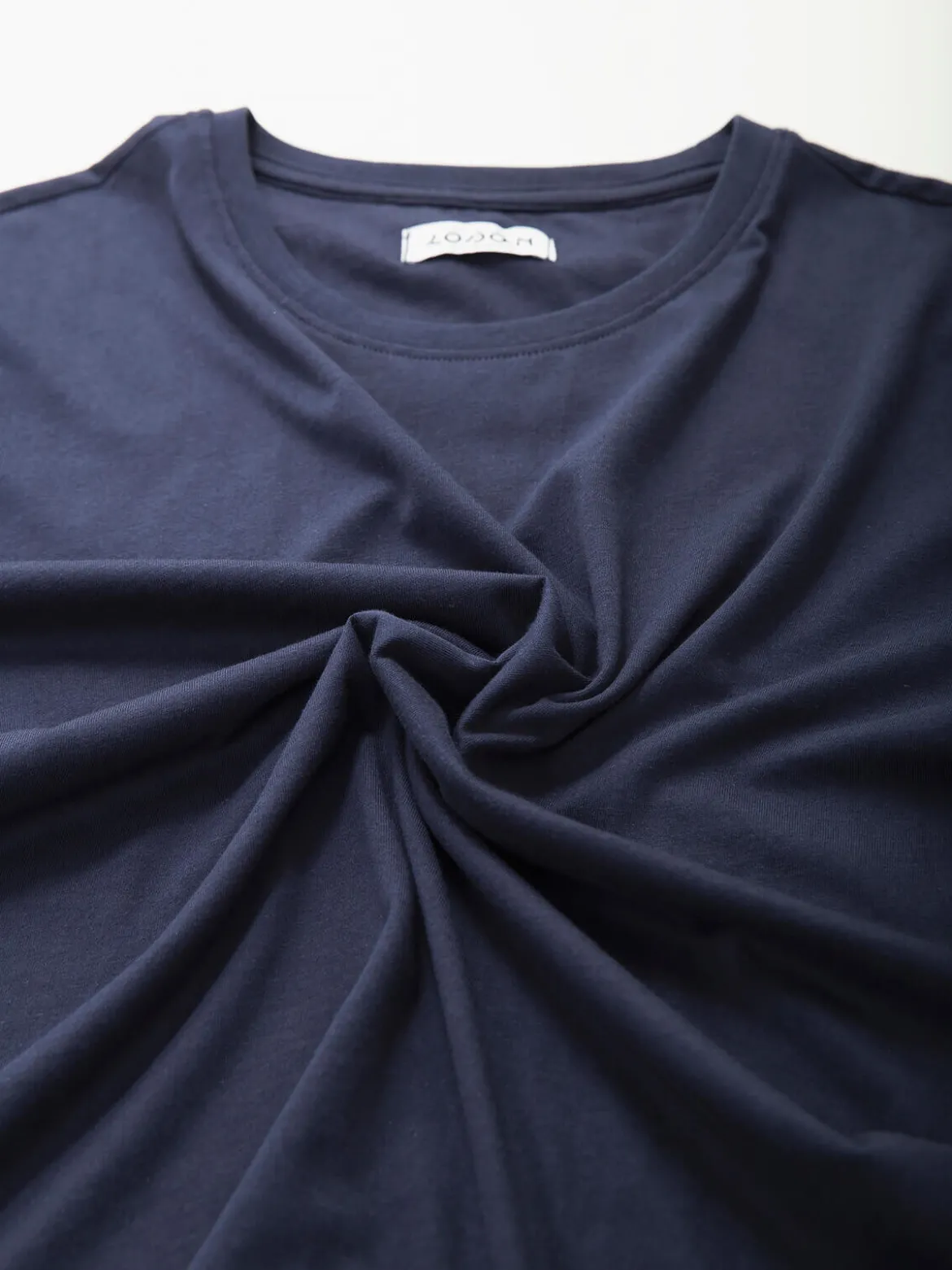 T-shirt básica manga curta