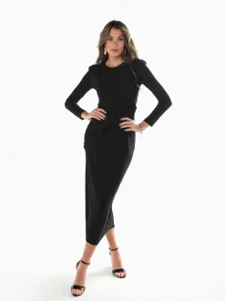 Vestido comprido com torcido