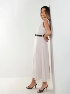Vestido midi halter com cinto